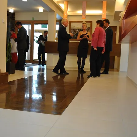 Guest house Orla Perc 3*