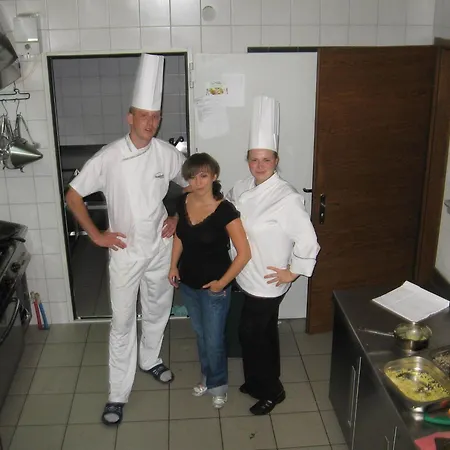 Guest house Orla Perc 3*